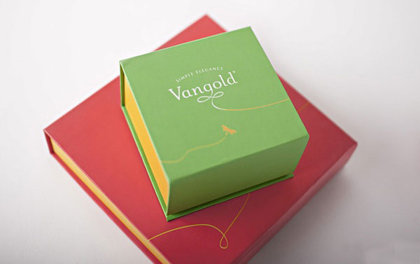 綠色化妝品包裝盒-廣州駿業(yè)包裝實(shí)業(yè)有限公司 綠色化妝品包裝盒