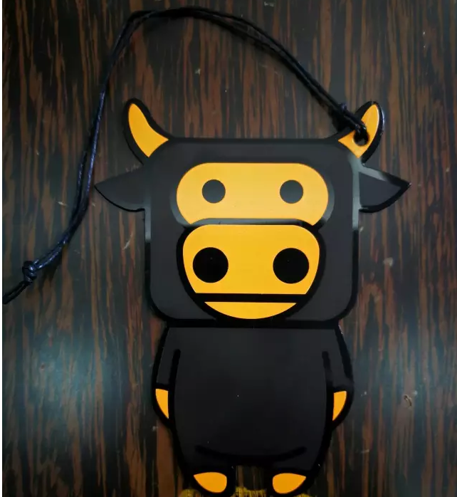 服裝吊牌定制-廣州駿業(yè)包裝實業(yè)有限公司 服裝吊牌定制