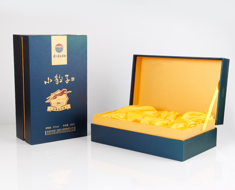 洋酒包裝盒設(shè)計定位 洋酒包裝盒設(shè)計定位