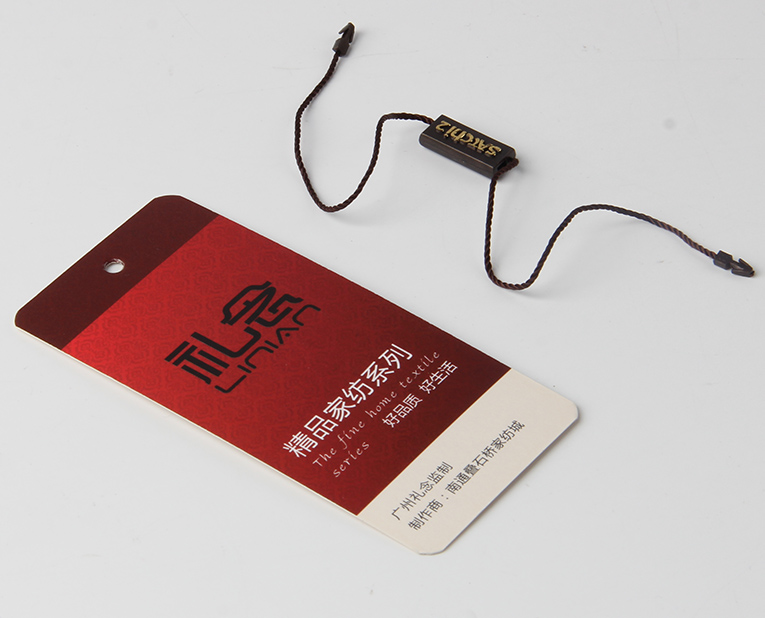 t恤吊牌廠的老師傅急急忙忙買來(lái)新的油墨，就是為了透明度