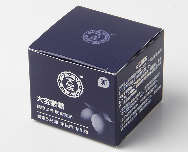 化妝品盒廠家的老師傅，為了讓工人早點(diǎn)放假，放出大招解決飛墨