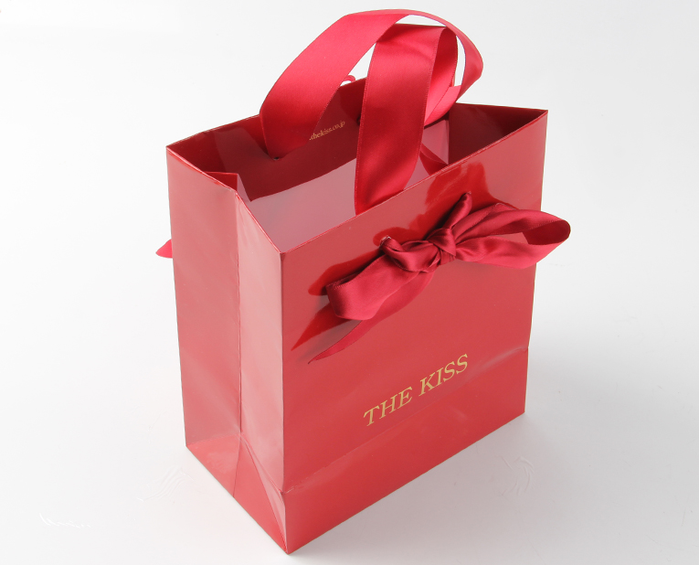 高檔禮品袋廠統(tǒng)計01年以來，絲印技術(shù)的起伏市場