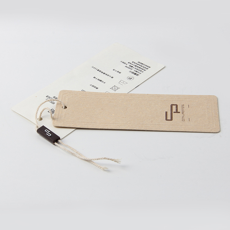 揭秘褲子吊牌設(shè)計數(shù)碼打樣和排單打樣顏色差異之謎 揭秘褲子吊牌設(shè)計數(shù)碼打樣和排單打樣顏色差異之謎