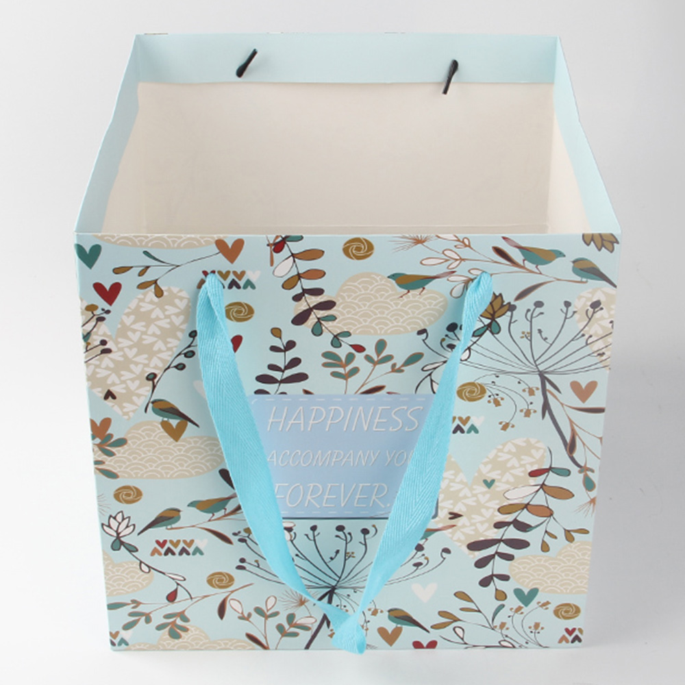 合適的手提繩以及材料珠寶紙袋生產(chǎn)廠家如何挑選 合適的手提繩以及材料珠寶紙袋生產(chǎn)廠家如何挑選