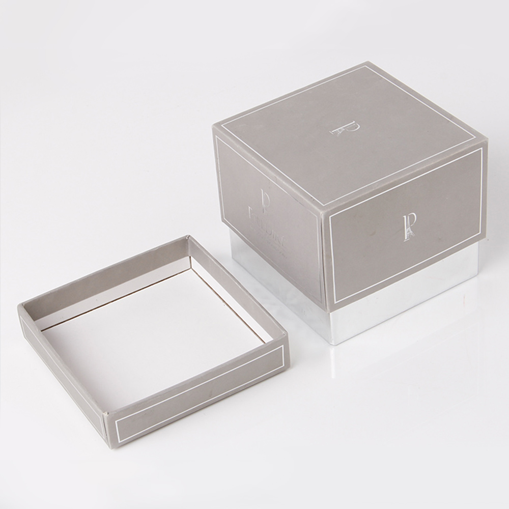 除了翻蓋盒戒指包裝盒廠家還會(huì)做什么樣的盒型 除了翻蓋盒戒指包裝盒廠家還會(huì)做什么樣的盒型